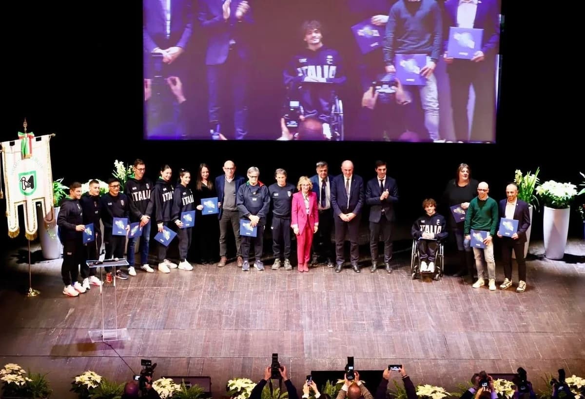 Giornata delle Marche: i 6 atleti regionali del Comitato paralimpico italiano a Parigi 2024 premiati dal governatore Francesco Acquaroli
