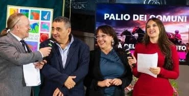 Un grande Galà per il Palio dei Comuni 2025, tra passione, cavalli e gemellaggi tra città-luogo