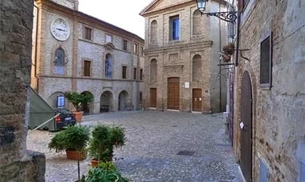 Nel cuore storico di Grottammare apre "Calix”: carni pregiate, grandi vini e un'atmosfera d'altri tempi
