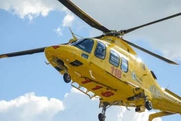 Pagliare del Tronto - Bimba di tre mesi cade in casa, trasportata con l'eliambulanza al Salesi